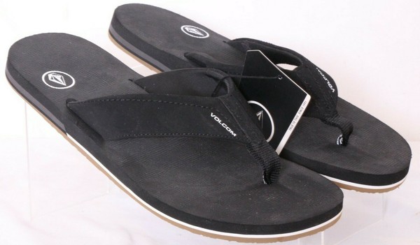 volcom black flip flops