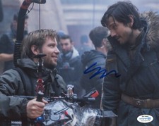 Gareth Edwards Rogue One Autographed Signed 8x10 Photo ACOA COA 