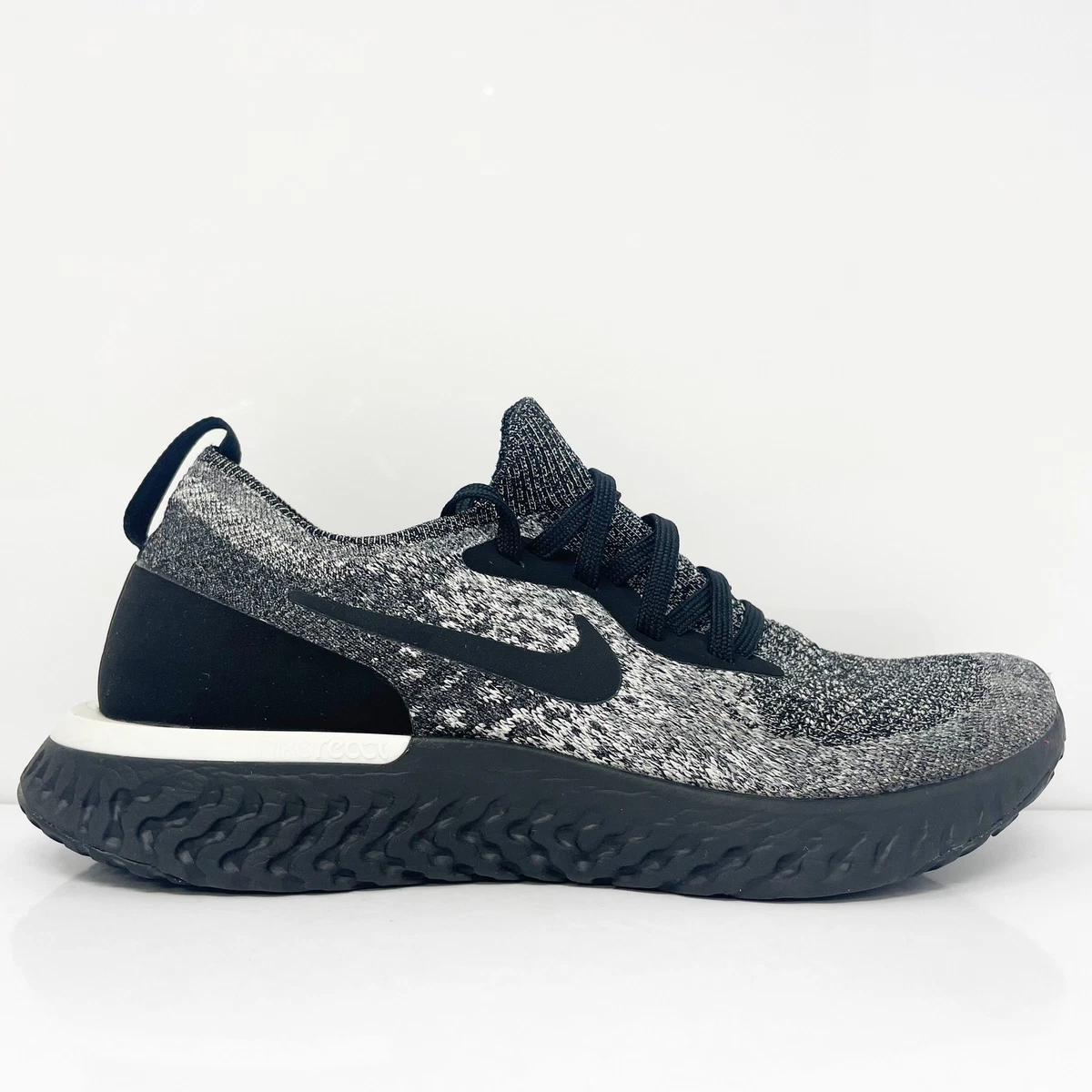 Nike Womens Epic React Flyknit AQ0070 011 Black Running Shoes Sneakers Size 8.5