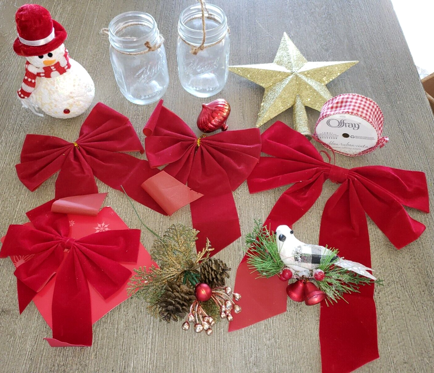 CHRISTMAS SNOWMAN 2 GLASS JARS CRAFTS RED VELVET BOWS RIBBON STAR TREE TOPPER