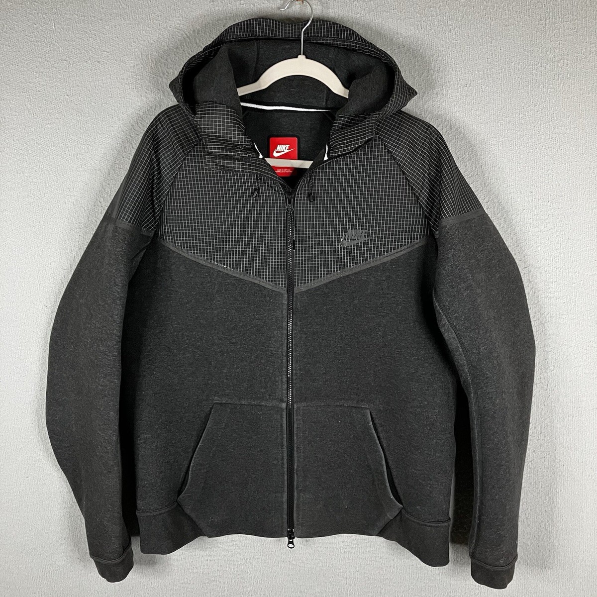 NIKE Tech Fleece WINDRUNNER 3mm Jacket Black Gray Men's US L NIKE Tech Fleece WINDRUNNER 3mm Jacket Black Gray Men's US L