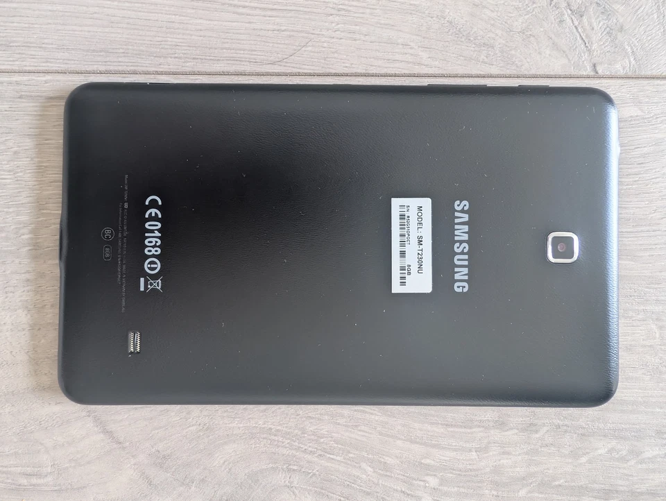 Samsung Galaxy Tab 4 SM-T230NU 8GB, Wi-Fi , 7in - Black - Image 2 of 2