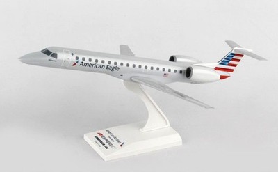 American Eagle Express Jet ERJ-145 Desk Top Model 1/100 Airplane Skymarks SKR859