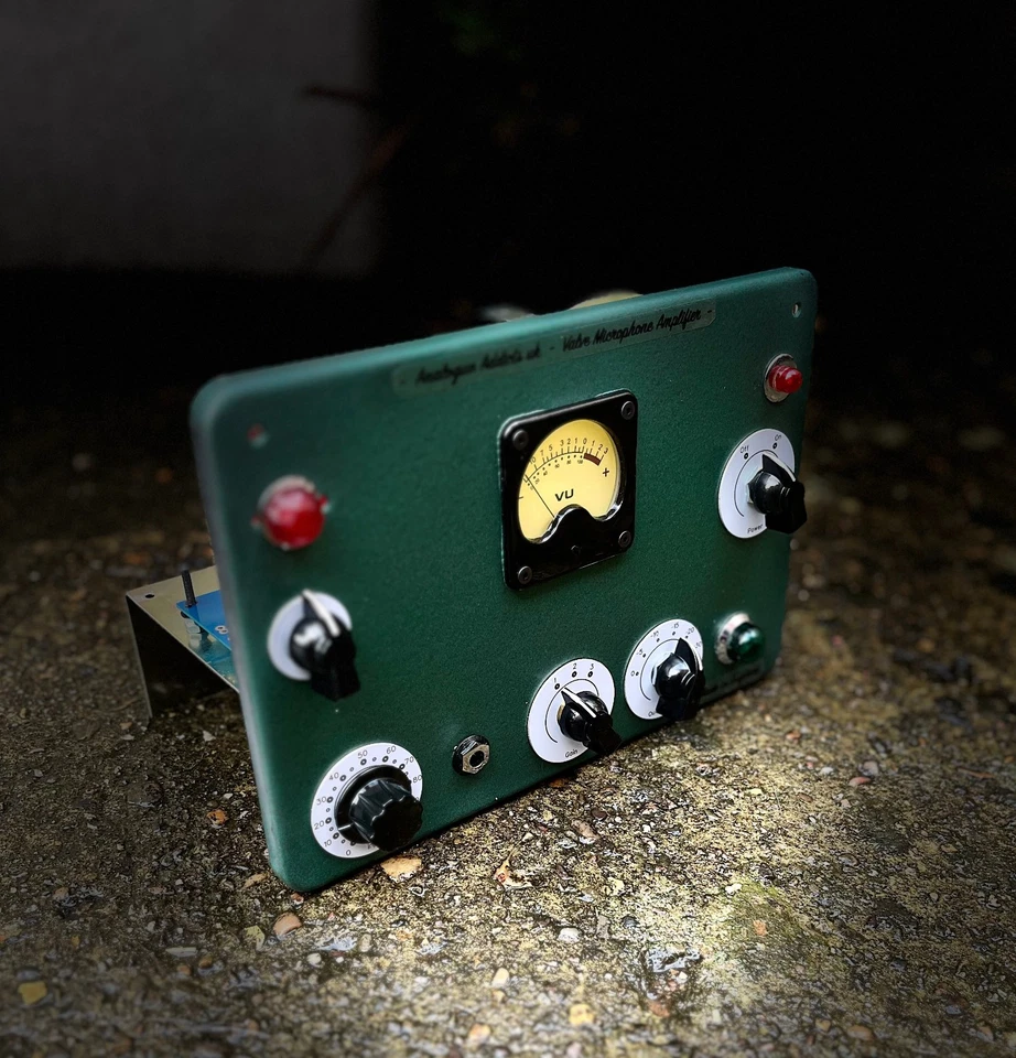 Analogue Addicts Valve Tube Mic Pre - REDD47 Styled Vintage - Image 3 of 4