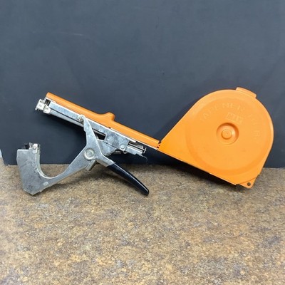 Max Tapener ht-b2 plant tying tool nursery garden bonzi plus tape staples blades