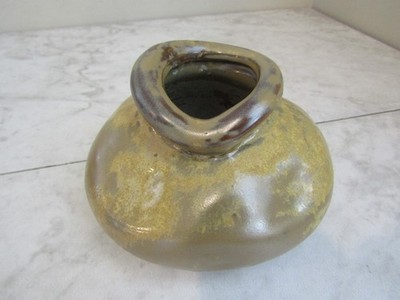 Handmade Studio Pottery Squat Vase Hand Rolled Rim 3''x6'' Pottery Vase