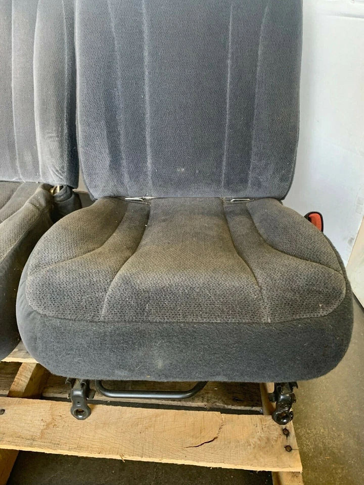 2003 Dodge Dakota Extended Cab Passenger RH Front Bucket Seat Gray Cloth - Image 2 of 4
