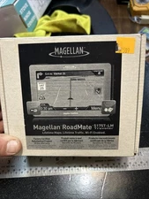 Magellan RoadMate 5175T-LM Automotive Mountable