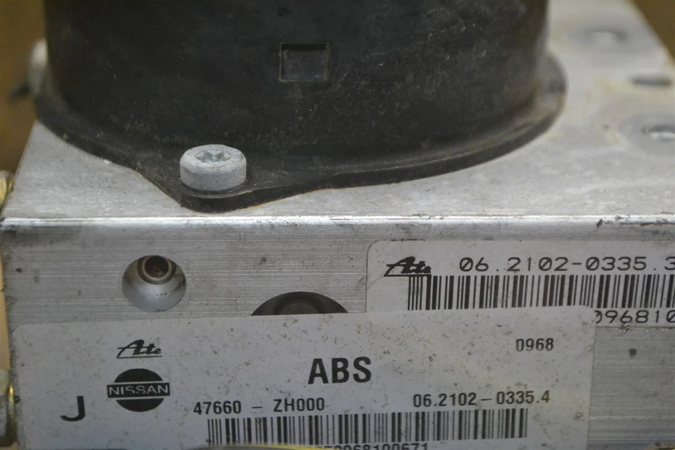 Nissan Titan 2006 ABS control de bomba de freno antibloqueo módulo 47660ZH000 732-10D5 Foto 2 de 4