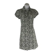 AB Studio Women’s Dress Shirt Size 6 Black White Print Short Sleeve Button Front