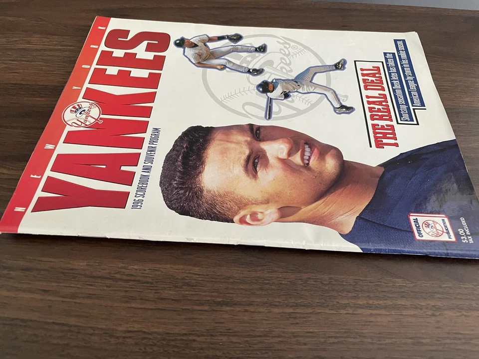 New York Yankees 1996 Scorebook Program Derek Jeter Rookie Year Unscored 0824 - Image 3 of 3