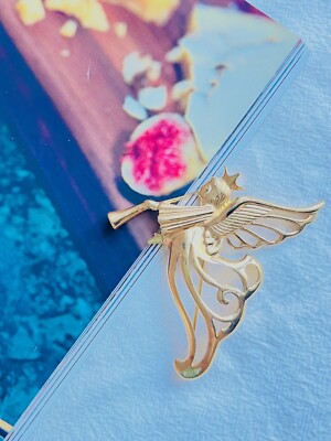 Givenchy Vintage 80er Jahre große durchbrochene Flying Wing Himmel Engel Trompete, Brosche