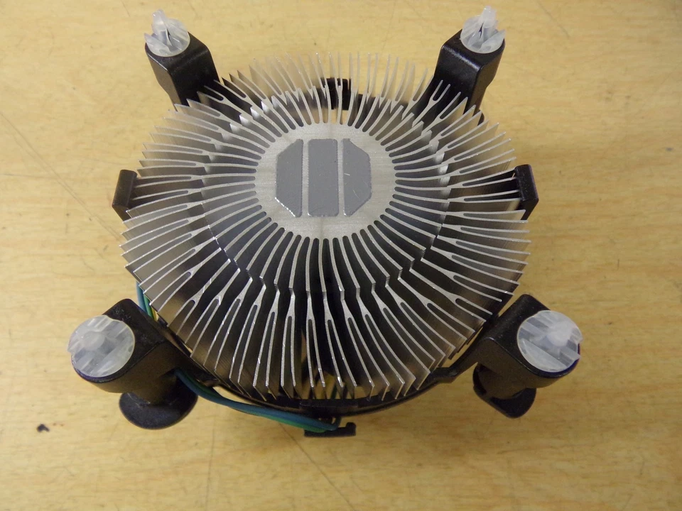 Ventilador de disipador de calor Intel E97389-001 *ENVÍO GRATUITO* Foto 2 de 2