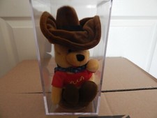 DISNEY WINNIE THE POOH COWBOY POOH PLUSH MINI BEAN BAG NWT WITH ACRYLIC BOX