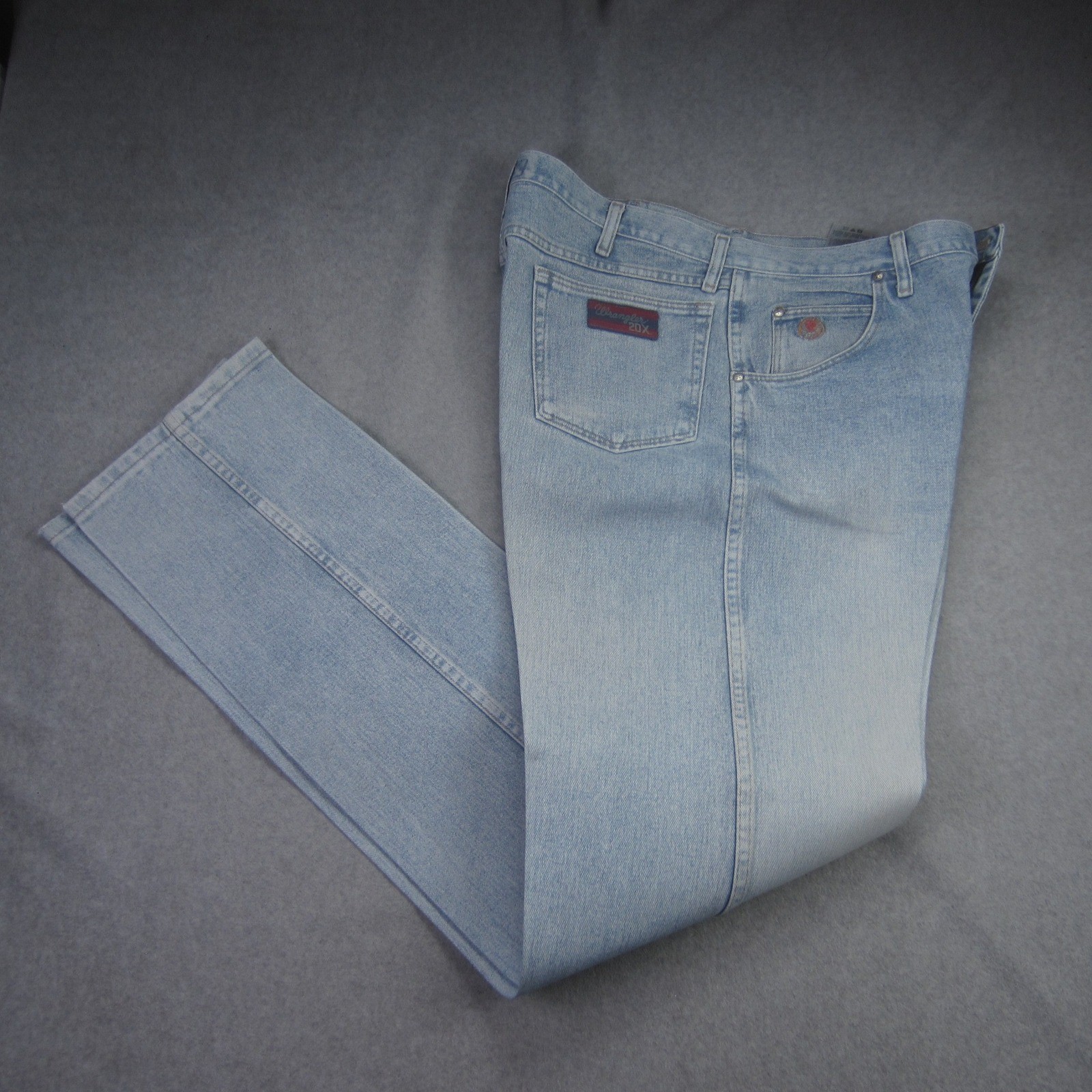 Mens 38x33 Style 22 Original Light Wash Denim