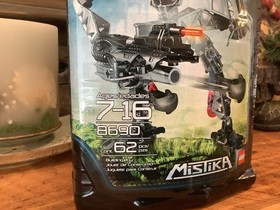 LEGO Bionicle Toa Tahu set  number 8689 And LEGO Bionicle 8690 Toa Onua set