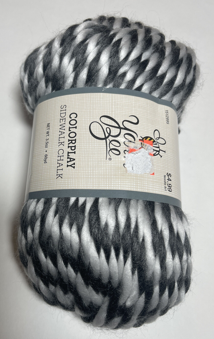 YARN BEE COLORPLAY 1 Pk. SIDEWALK CHALK. I Combine Shipping, Read