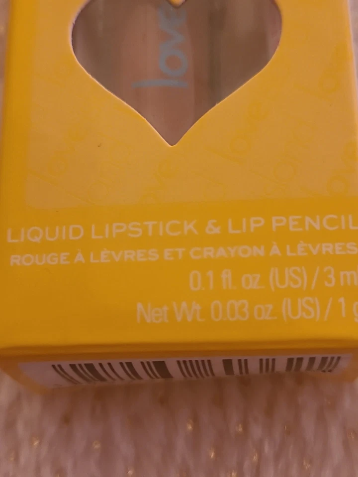 Makeup Revolution x Love Island 2PC Liquid Lipstick & Lip Pencil Vibing New! - Image 3 of 4