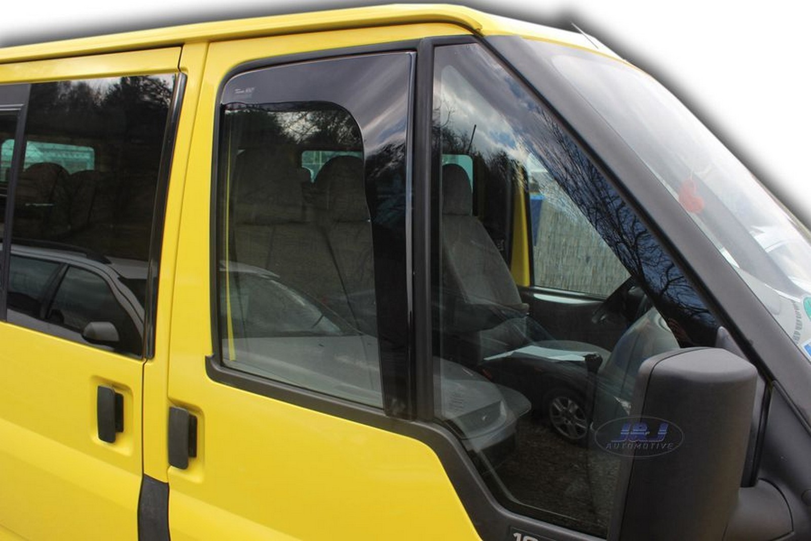 Deflecteurs de vent anti-pluie Ford Transit 2000-2006 HEKO pour réduire les bruits d'air