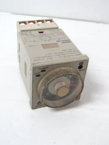 OMRON H3CR-A8 TIMER 100-125VAC 1.2 SECONDS TO 300 HOURS