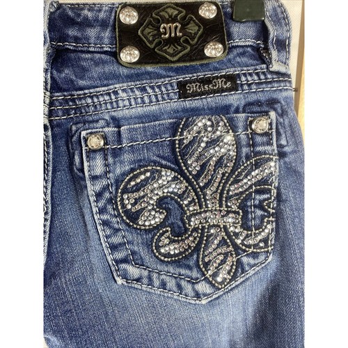 Miss Me Capri Denim Jeans Blue Medium Wash Flap Pockets Girls Size 12 - Picture 9 of 10
