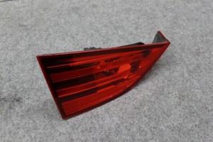 BMW X1 E84 Rückleuchte 2990113 Schlussleuchte Heckklappe links Rücklicht