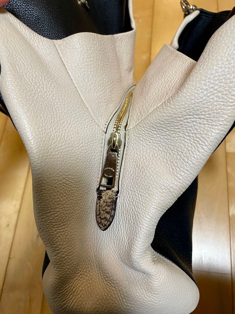 COACH Edie Shoulder Bag Bicolor Python Pattern Ha… - image 7