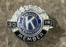 Vintage Kiwanis 30 Year Member Pin Leavens 1/10 10K GF Screw Back