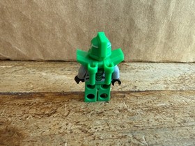 Lego Galaxy Robot Sidekick Minifigure green Robot 70704