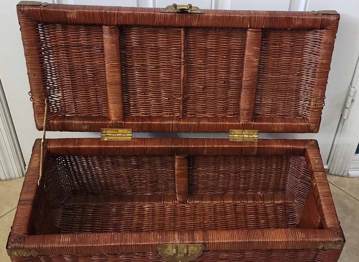 ヴィンテージ ウィッカーチェスト Vintage Wicker Chinoiserie Storage Trunk with Brass Hardware | eBay