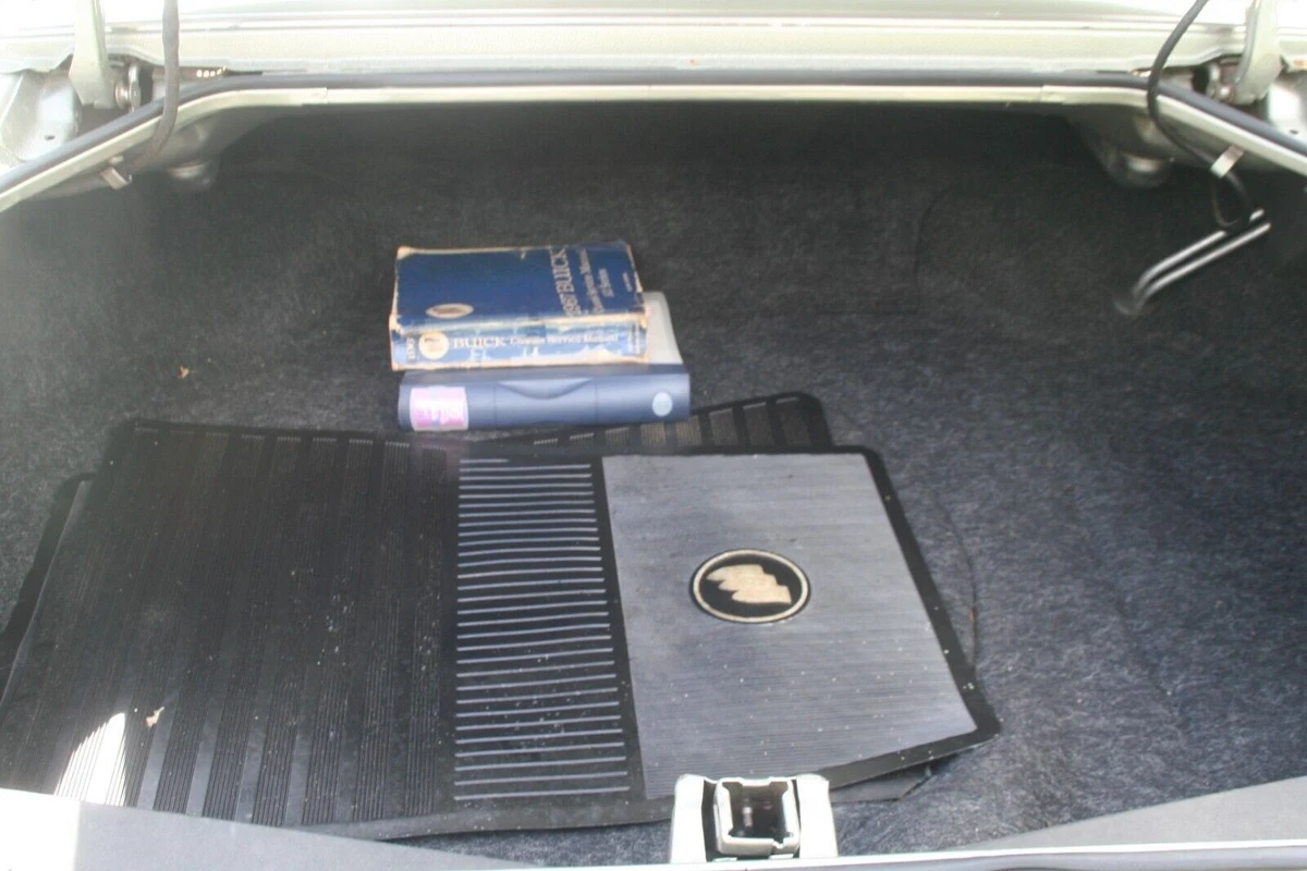 Click photo thumbnail to view