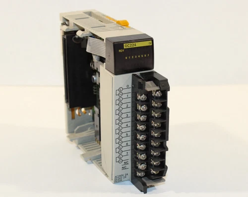 Omron CQM1-OC224 Output Unit