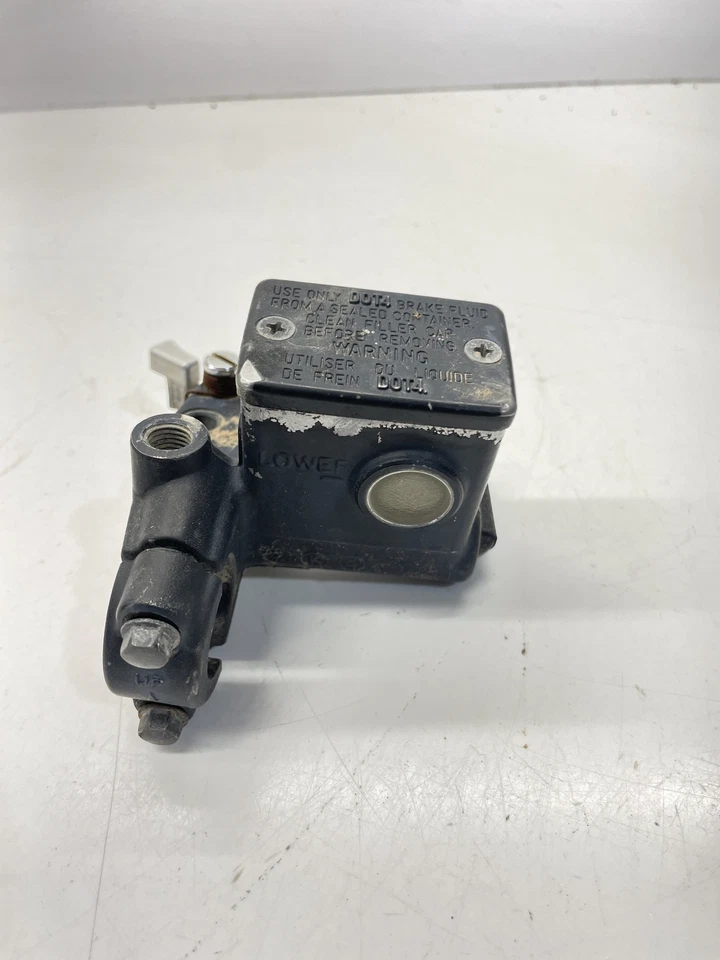 Cilindro maestro - Can Am Outlander 650 48048 2008 Foto 4 de 4