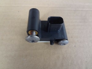 BMW E87 1er Beschleunigungssensor Airbagsensor 6911003.
