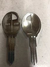 PACK OF 5, X210 OR DA31 KEY BLANKS FOR SUBARU, DATSUN, NISSAN, INFINITY & SENTRA