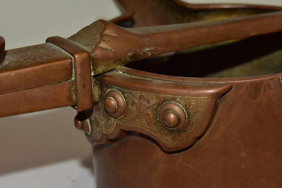 17th19th Century Japanese Bronze Sake Ceremonial Serving Ewers Pots