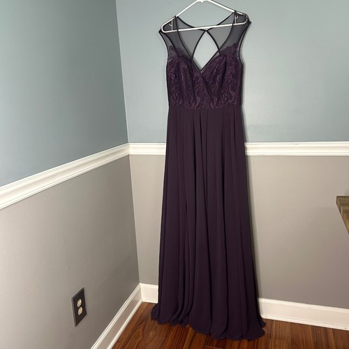 Hayley Paige Occasions 5750 Plum Purple Lace Chiffon formal Dress 10 - Afbeelding 3 van 12