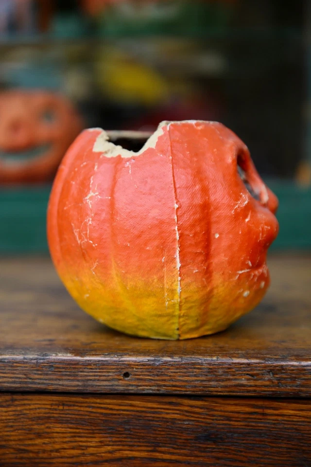 1920s Antique Vintage Halloween Paper Mache Pumpkin Jack-o-Lantern RARE Face - Image 4 of 4