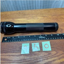Linterna Celda Maglite 2D FUNCIONA Pilas Negras No Incluye Nombre Grabado