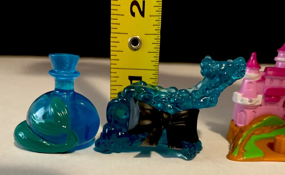 Disney Tsum Tsum Princesas TODO PEQUEÑO Juego de 20 Figuras de Vinilo con Soportes Squinkies Foto 2 de 4