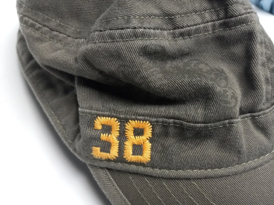 Gorra de la colección DANIEL CREMIEUX, talla S/M excelente estado. Foto 2 de 4