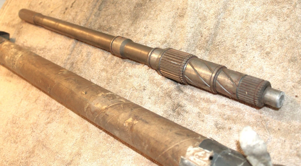 Ford 300 Galaxie 500 1963 original 223 6 cilindros 3,03 transmisión de 3 velocidades eje de salida Foto 3 de 4