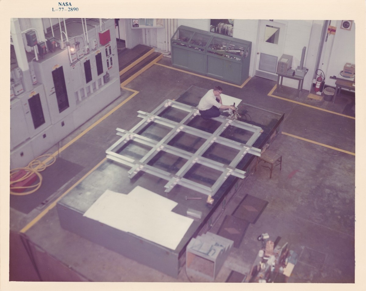 ✔️ 1970s NASA L-77-2890 Blue Number VERY RARE GENUINE PHOTO