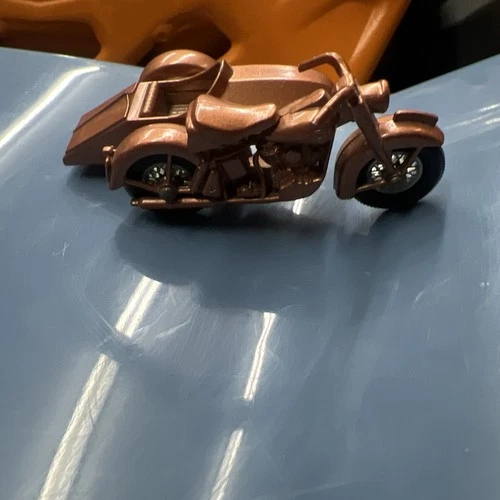 VINTAGE LESNEY MATCHBOX ENGLAND  HARLEY DAVIDSON No 66  MOTORCYCLE  NEAR MINT