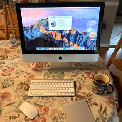 21.5'' Apple iMac A1311 - 500GB HD - 4GB RAM Sierra OS Intel i5 Quad Core 2.5Ghz