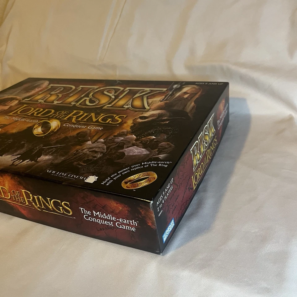 Risk: The Lord of The Rings Board Game 2002 Edition CIB W RING  Parker Brothers - Image 4 of 4