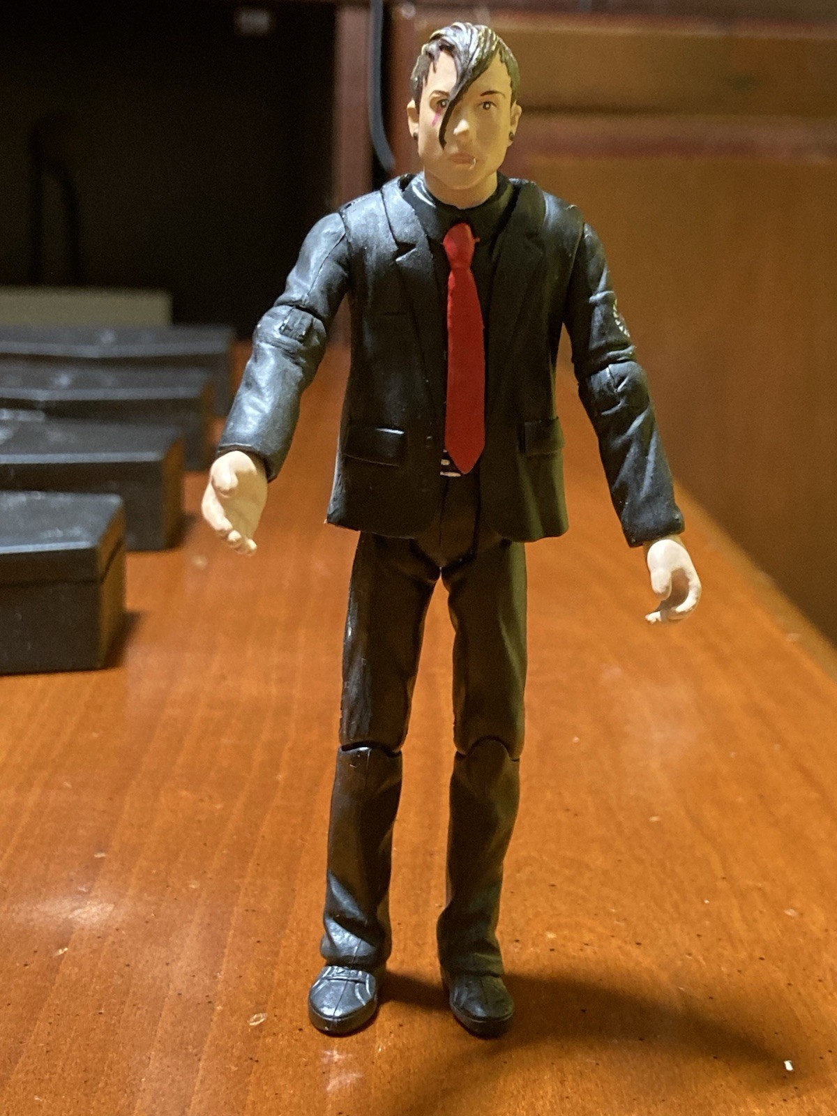 My Chemical Romance 2005 -  5 Figure Coffin Set – Rare Pre-Owned Collectibles