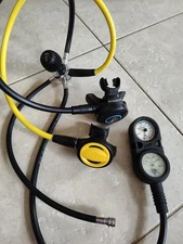 US Divers Scuba Regulator First Stage & Pressure & Depth Gauges, Sherwood Octo