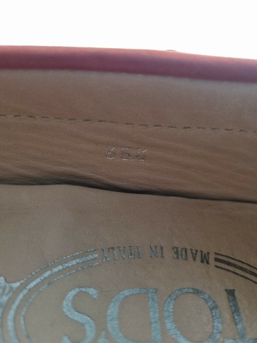 Mocassini da guida, scarpe Tod's UK3,5 pelle scamosciata rossa Gommino, prezzo disponibile £390 - Foto 11 di 12