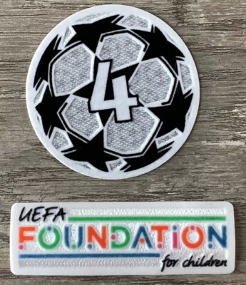 AFC AJAX 4 Times Winner Champions League Trophy Set  Sleeve Patches /  badge